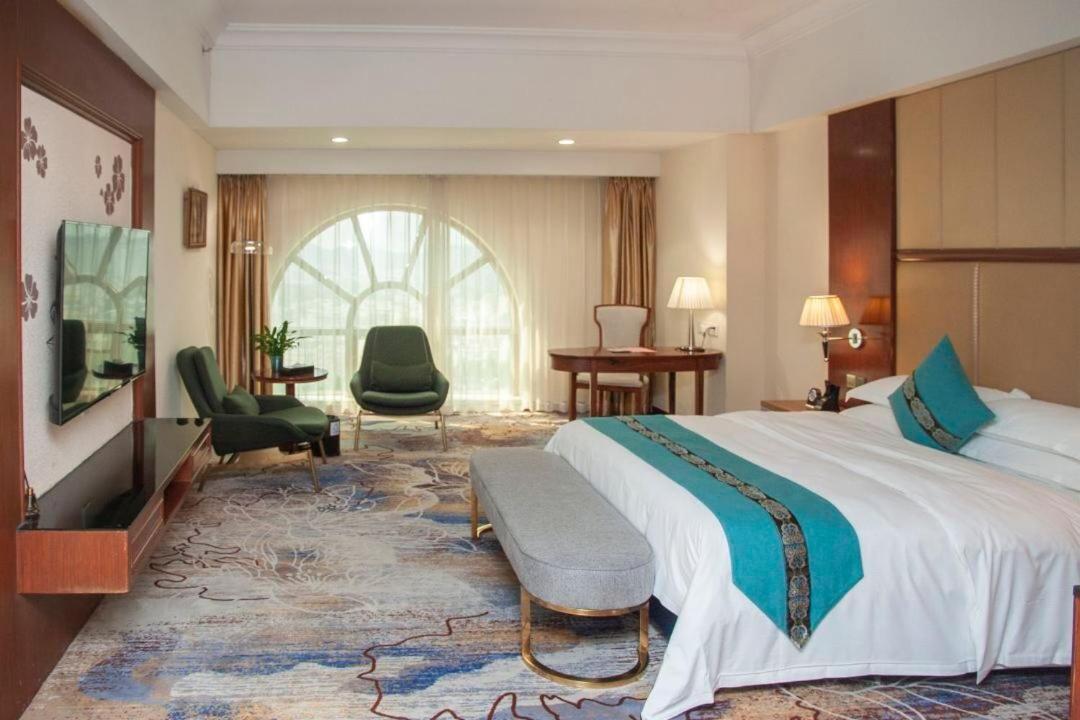 Gladden Hotel Jiangmen Esterno foto