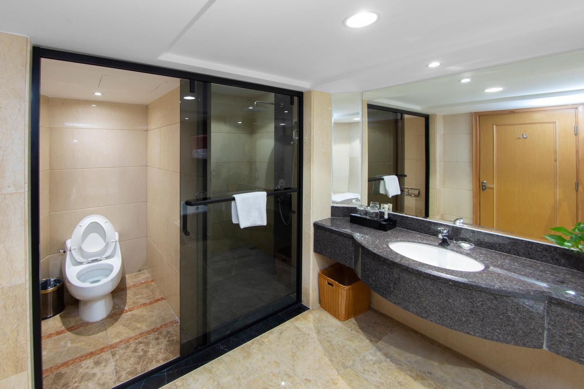 Gladden Hotel Jiangmen Esterno foto