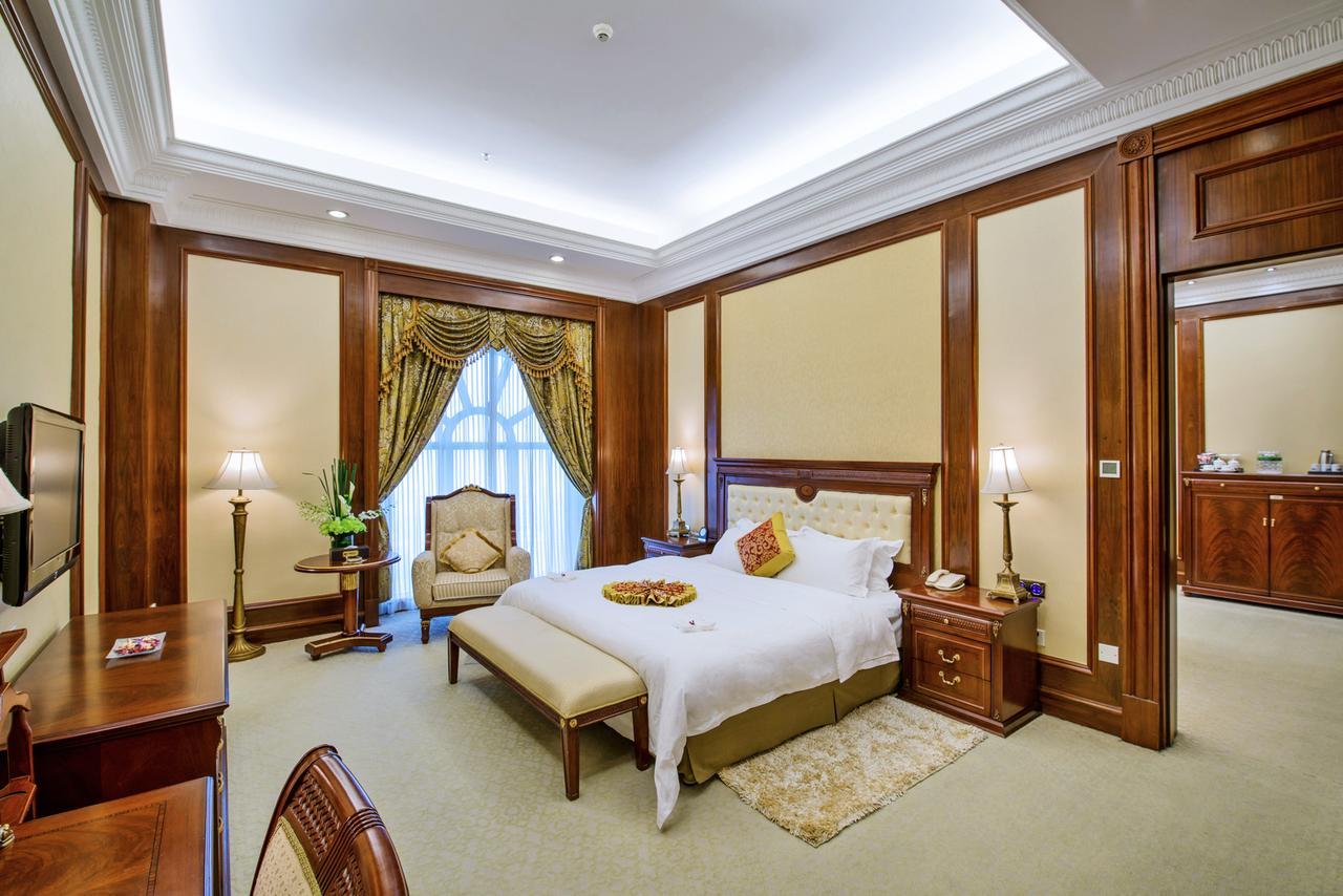 Gladden Hotel Jiangmen Esterno foto