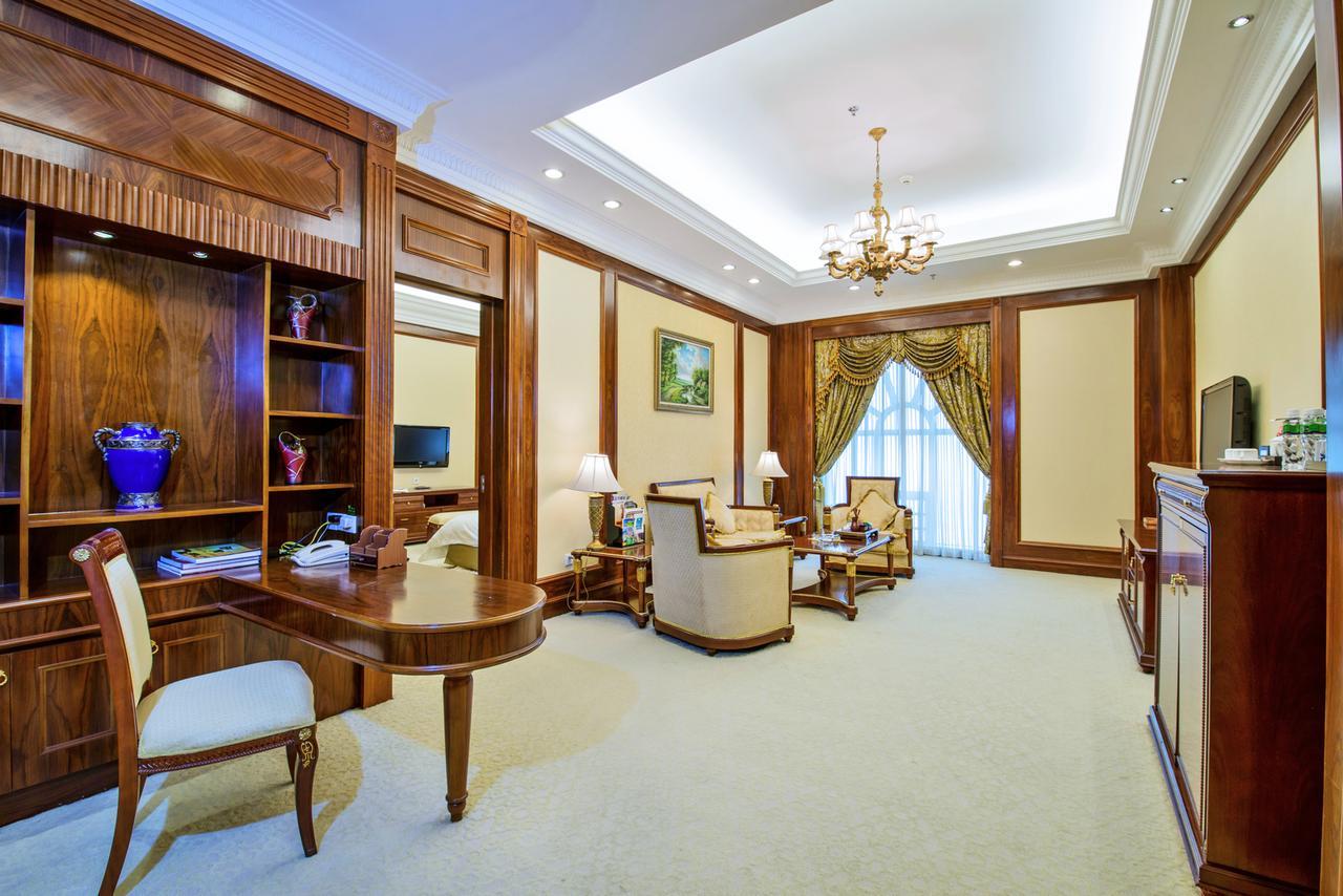 Gladden Hotel Jiangmen Esterno foto