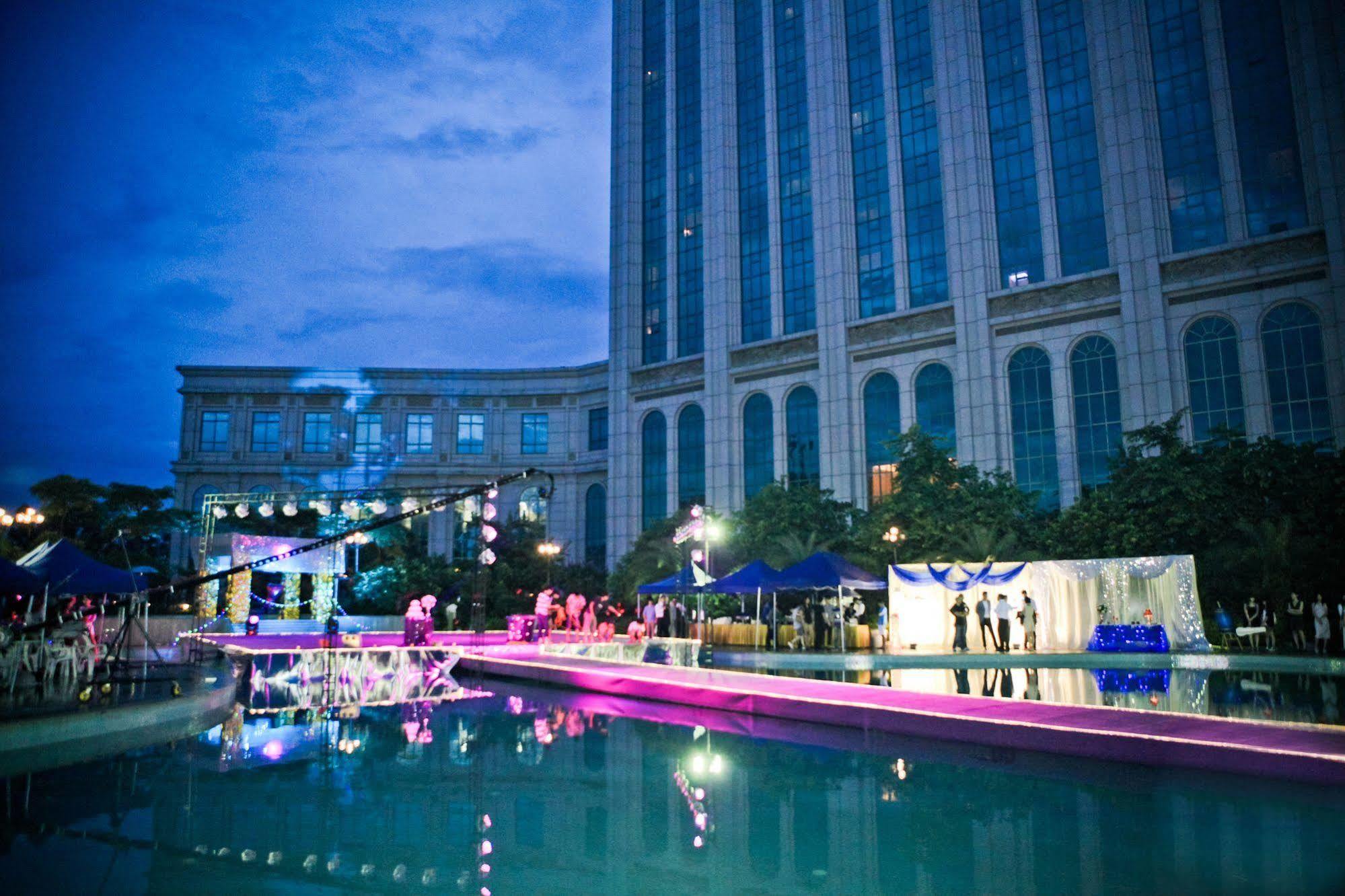 Gladden Hotel Jiangmen Esterno foto