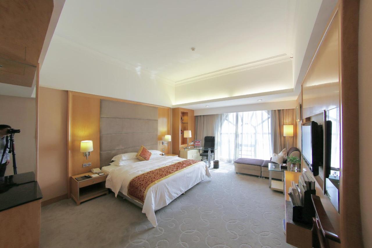 Gladden Hotel Jiangmen Esterno foto