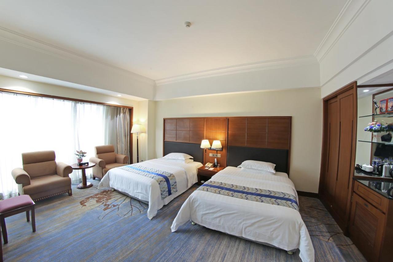 Gladden Hotel Jiangmen Esterno foto