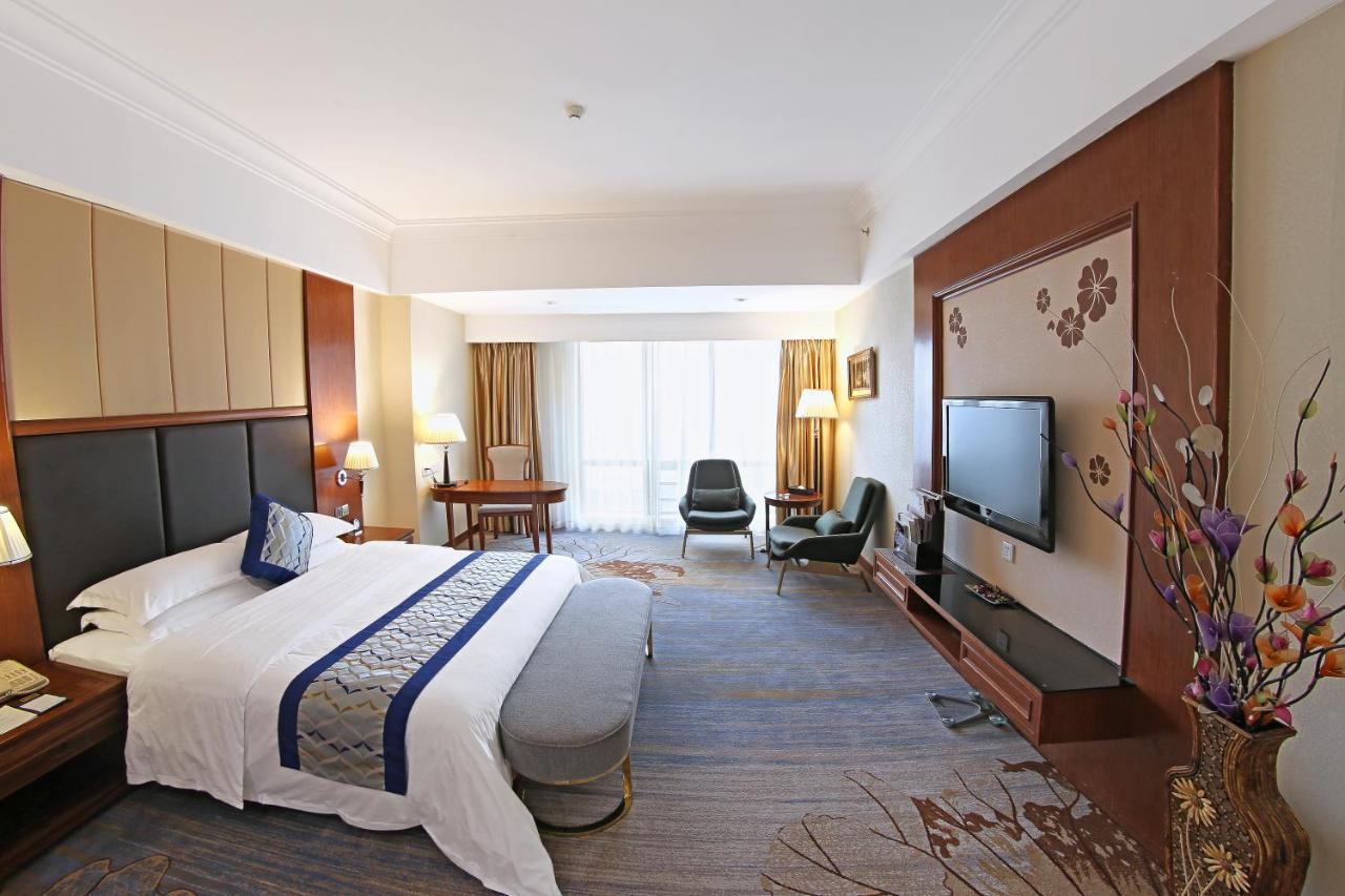 Gladden Hotel Jiangmen Esterno foto