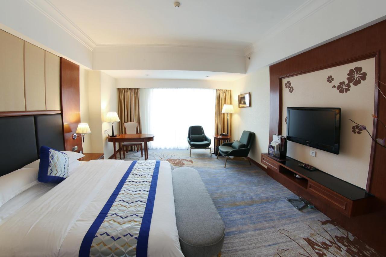 Gladden Hotel Jiangmen Esterno foto